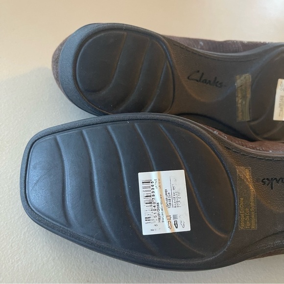 NWOT Clarks Leather Snake Print Loafer Flats Haydin gloss brown size 10W - Picture 16 of 16